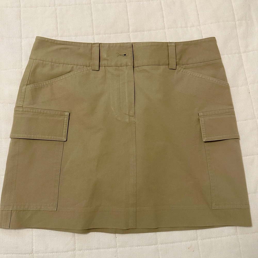 Theory Tan Buttoned Skirt